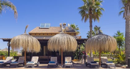 Cubo's Villa Las Palmeras Altas / privater Pool / Klimaanlage / Kinderbereich / kostenloses WLAN