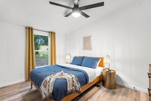 6 Schlafzimmer, Bügeleisen/Bügelbrett, Reisekinderbett, WLAN