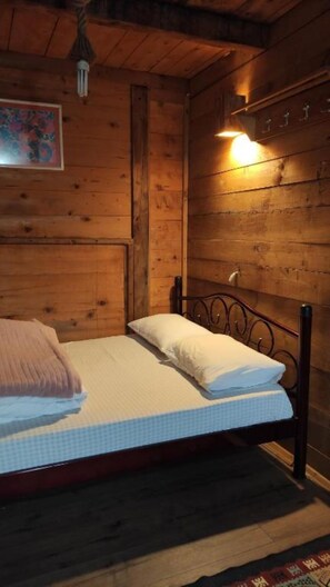 1 makuuhuone, silitysrauta/-lauta, Wi-Fi, vuodevaatteet