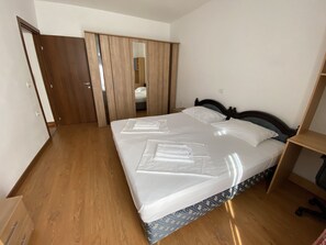 2 soverom, internettilgang og sengetøy