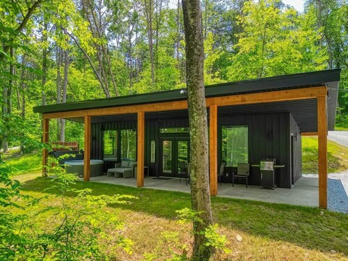 Afternoon Delight cabin at Trickle Creek