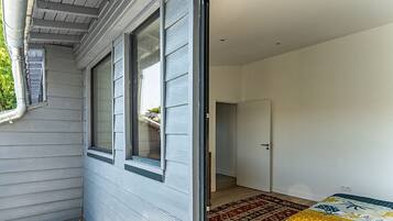 3 slaapkamers, een strijkplank/strijkijzer, gratis wifi, beddengoed