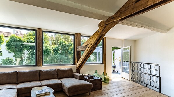 电视、立体声音响