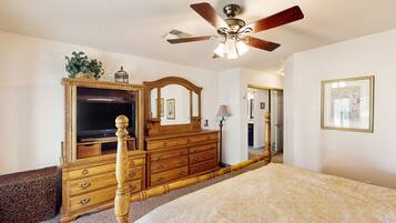 3 bedrooms, internet, bed sheets
