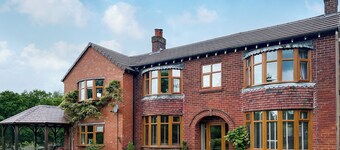 5 bedroom accommodation in Rushton Spencer, near Leek