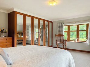 5 Schlafzimmer, kostenloses WLAN, Bettwäsche