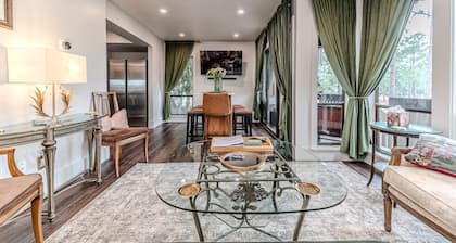 Pied-Ă -terre Pinehurst Golf-Front Apartment Sleeps 4