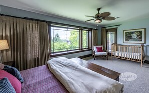 6 Schlafzimmer, Bügeleisen/Bügelbrett, kostenloses WLAN, Bettwäsche