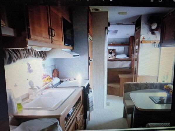 1 soverom, strykejern/-brett, wi-fi og sengetøy