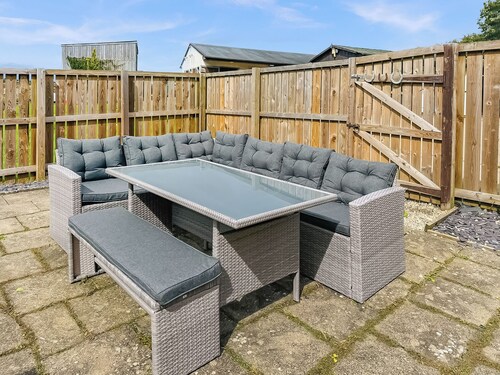 6 bedroom accommodation in Old Quarrington, near Durham