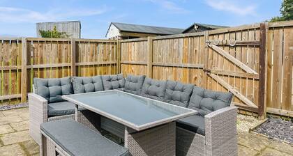 6 bedroom accommodation in Old Quarrington, near Durham