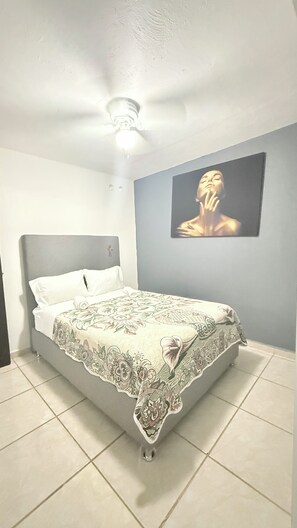 2 soveværelser, strygejern/strygebræt, gratis Wi-Fi