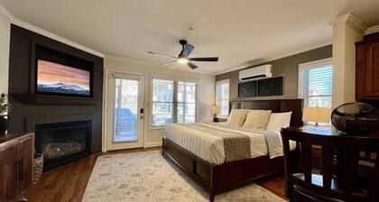 Walk to City Center! Updated Studio just off Main St.
