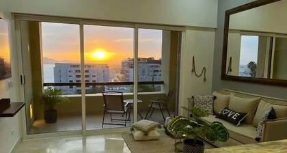 Million dollar view! Luxury 1Bdr