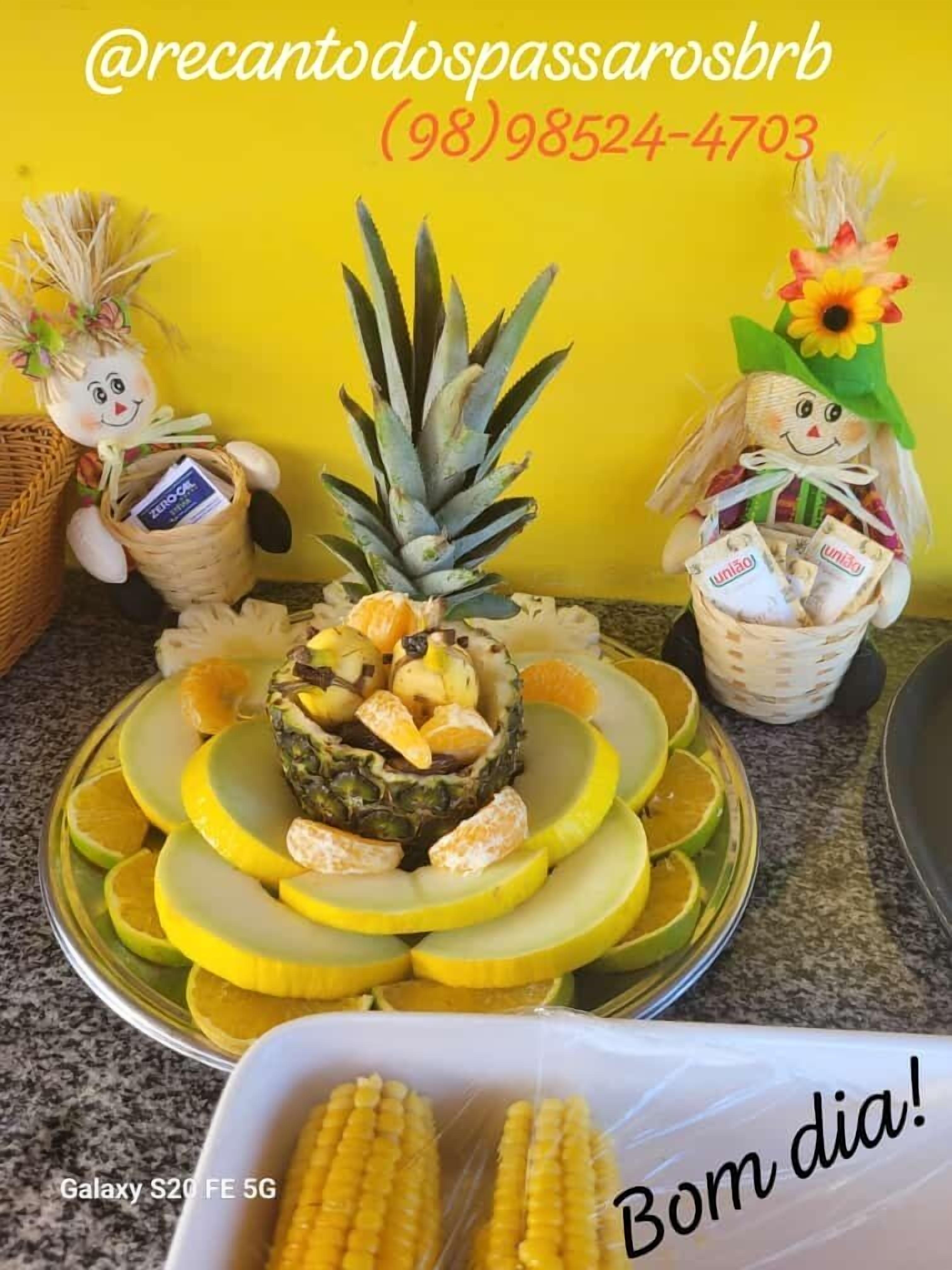 Desayuno con opciones de la cocina local incluido todos los días 