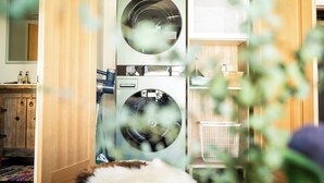 Laundry room - Shorehouse Hotel (Buena Vista)