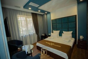 Comfort Double Room, City View | Free WiFi - V hotel & tours (Yerevan)
