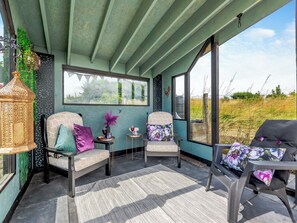 Terrace/patio - A stunning property in beautiful location with some amazing views. (Maidstone)