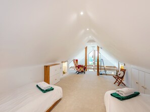 1 quarto, Wi-Fi de cortesia, roupa de cama