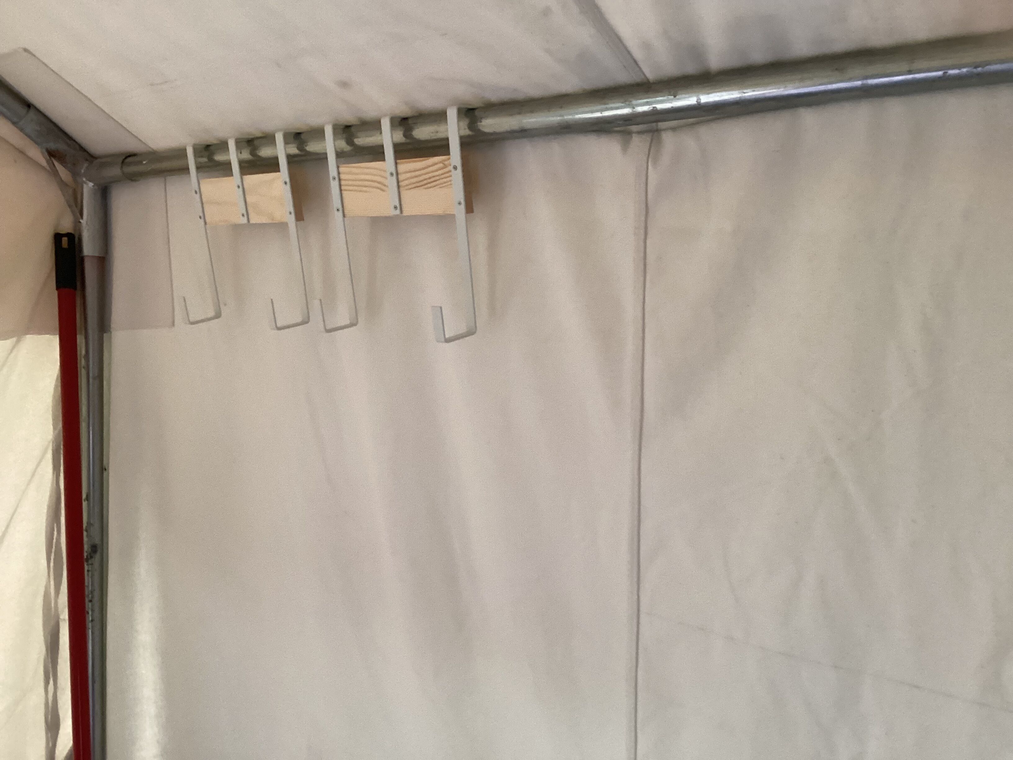 1 soveværelse, strygejern/strygebræt, sengetøj