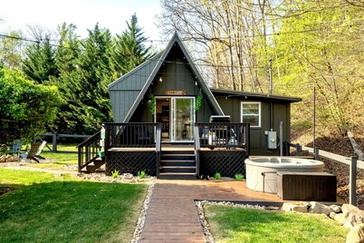 Crescent Moon Retreat~mins SNP