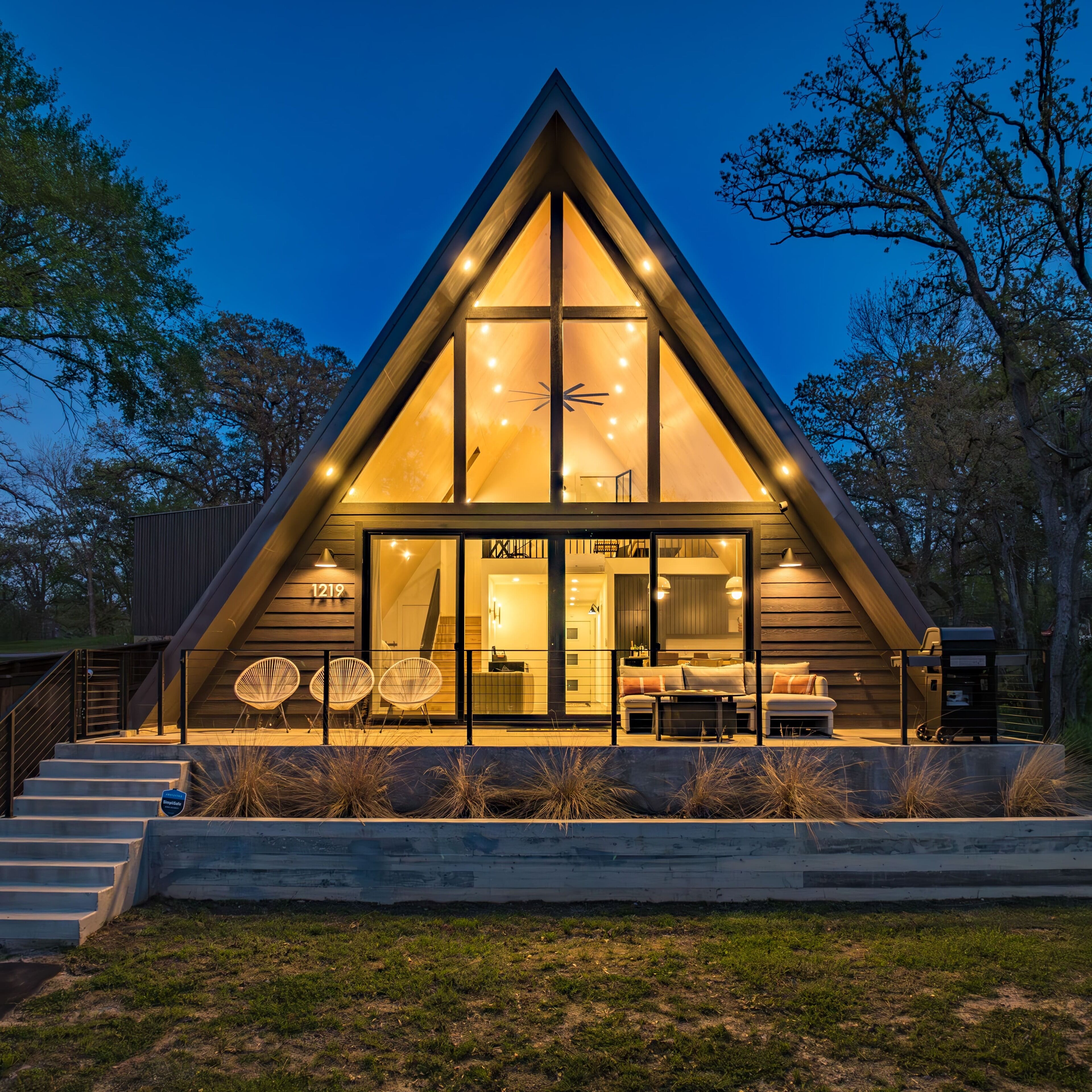 LAKE GETAWAY FRAME: A-Frame Cabin with Lake Views & Hammock Deck STAR GAZER!