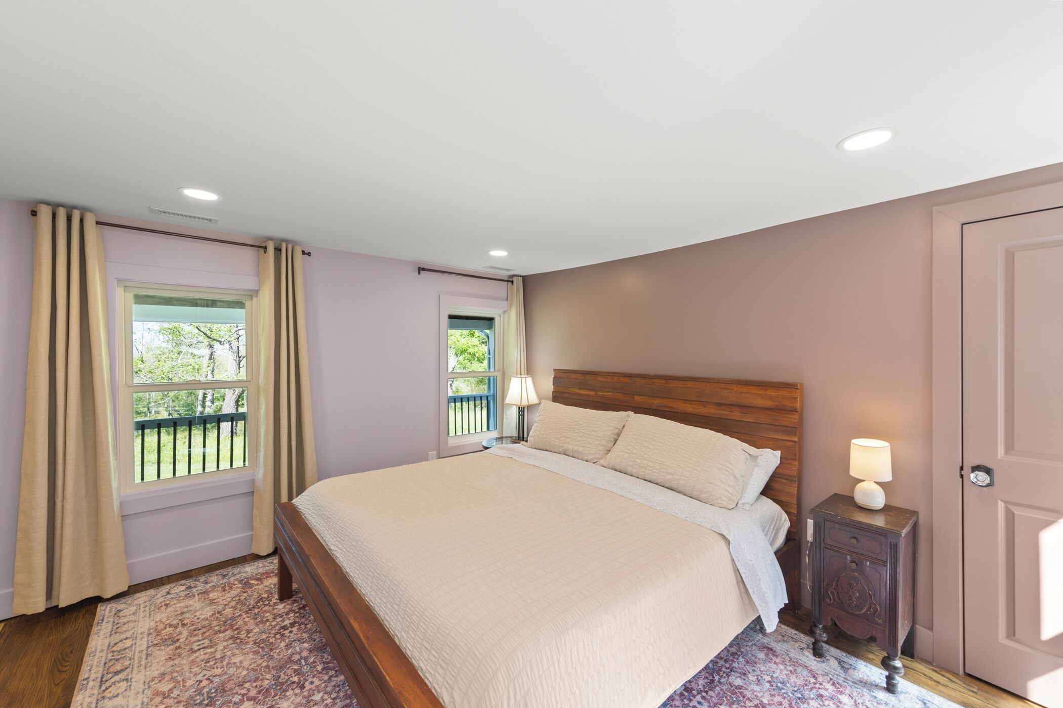 3 bedrooms, desk, free WiFi, bed sheets