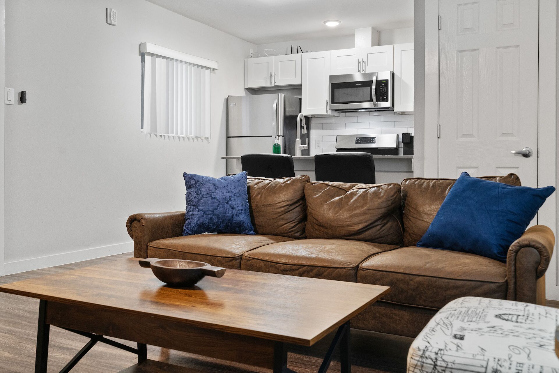 Stylish 2BR in Highland Austin TX 3693