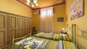 3 camere, ferro/asse da stiro, Wi-Fi gratuito, lenzuola