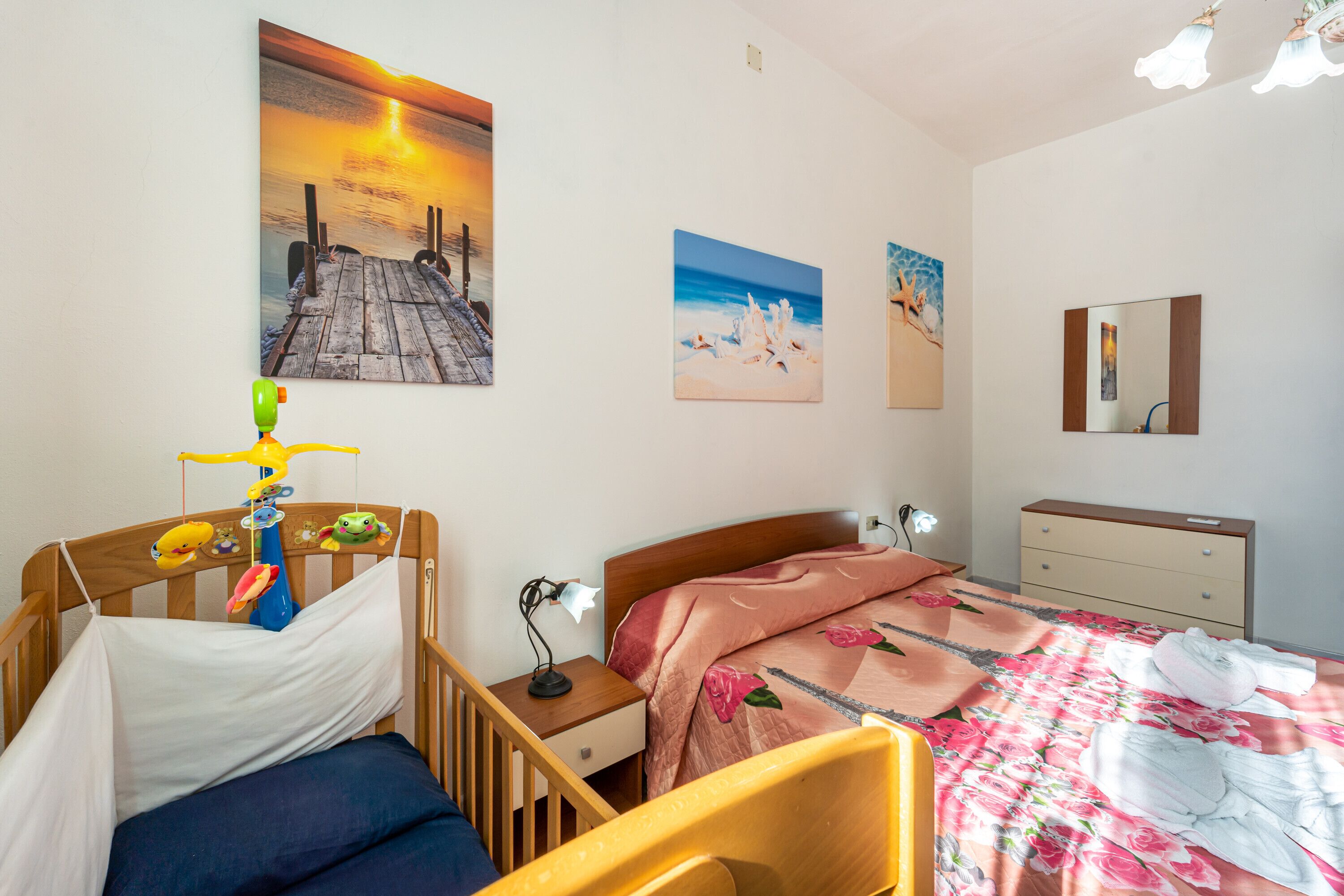 3 habitaciones, tabla de planchar con plancha y wifi gratis 