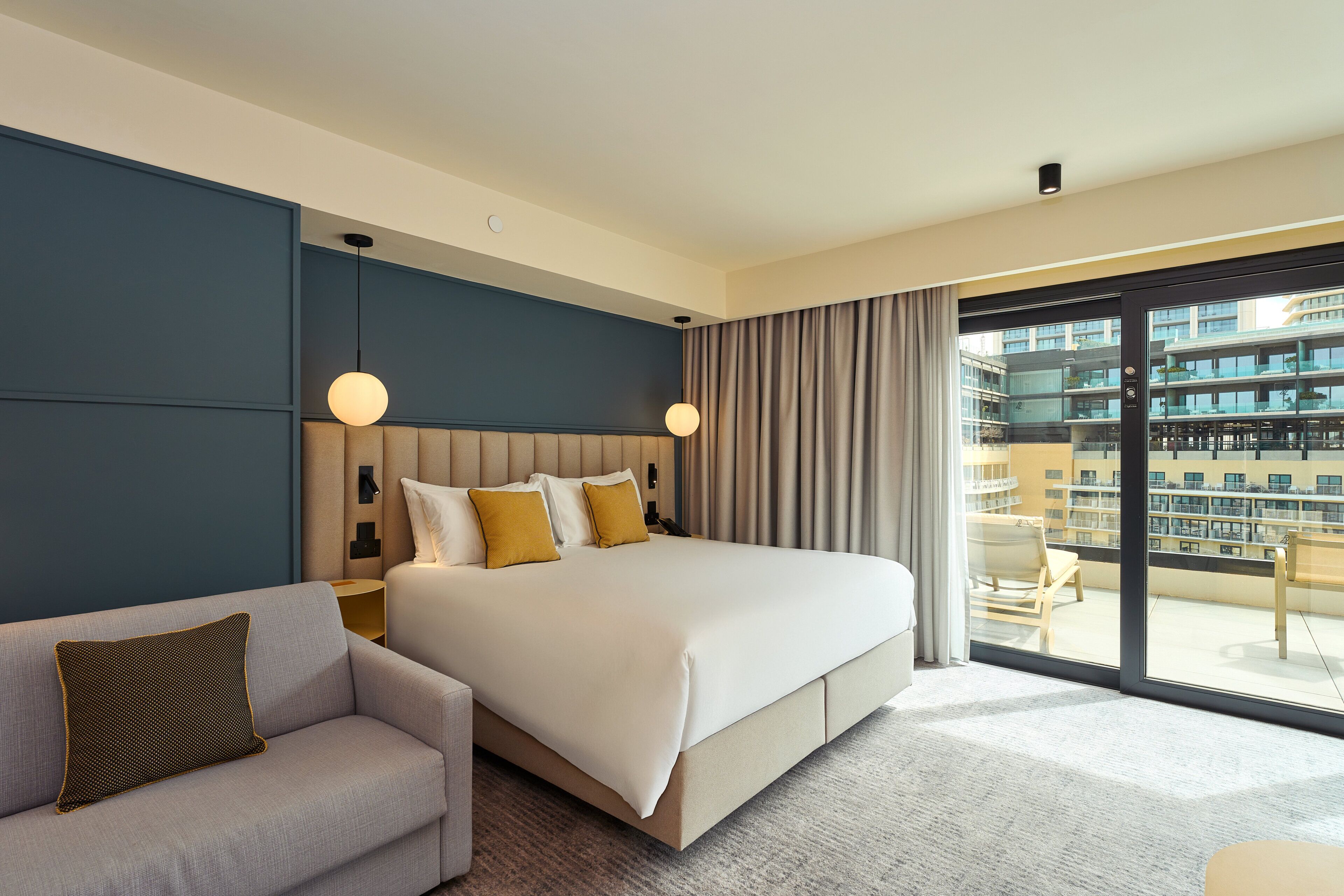 Terrace Suite | มินิบาร์, ตู้นิรภัยในห้องพัก, โต๊ะทำงาน, พื้นที่ทำงานแบบใช้แล็ปท็อป