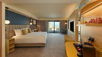 Premium Room, 1 King Bed with Sofa bed, Accessible, Balcony