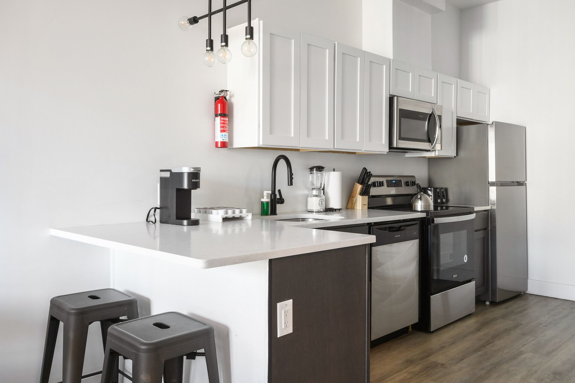 Fridge, microwave, oven, dishwasher