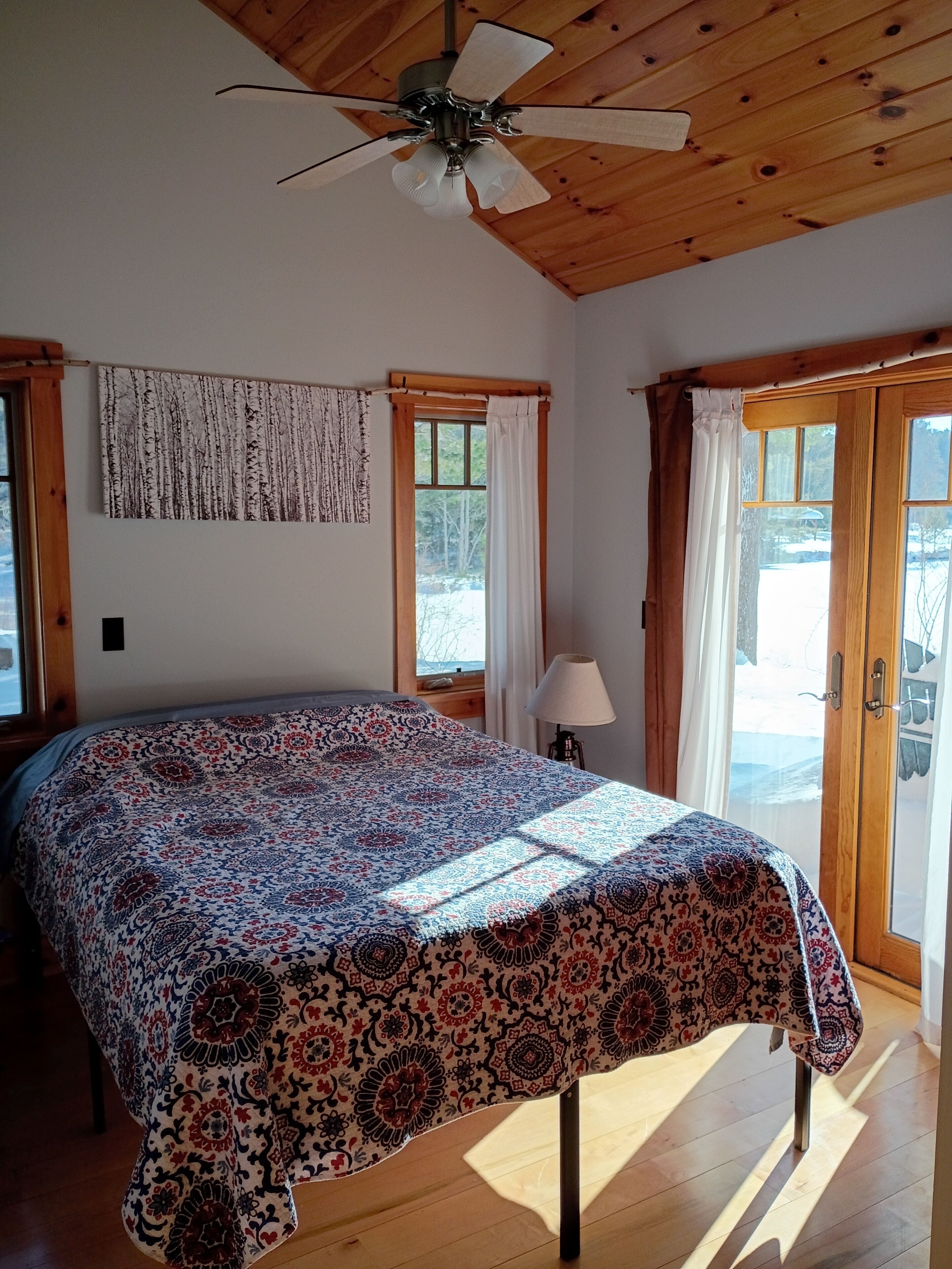 2 bedrooms, desk, iron/ironing board, free WiFi