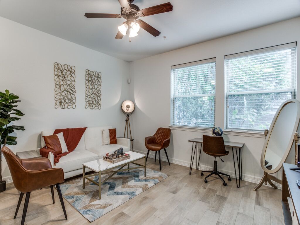 Townhome 3BR Next to UT Austin with private garage 3459