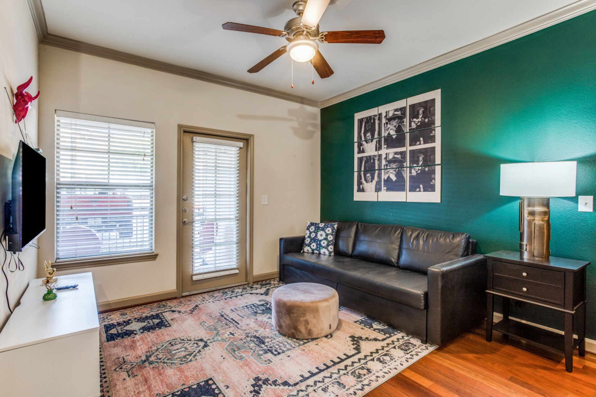 Gorgeous 1BR in Champion City Park 8331