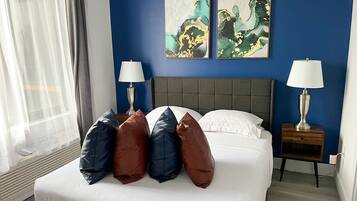 1 habitación, tabla de planchar con plancha, wifi gratis y ropa de cama