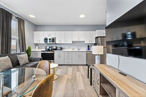 Interior - Cozy 1BR Near Encore Boston 7721 (Everett)