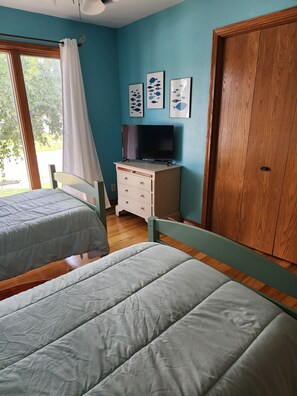 3 habitaciones, tabla de planchar con plancha y wifi gratis 