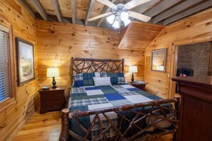 3 habitaciones, escritorio, wifi gratis y ropa de cama