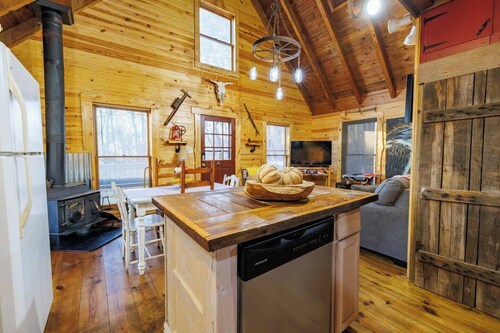 Bird`s Eye View | Hot Tub, Fire Pit, Near DeSoto