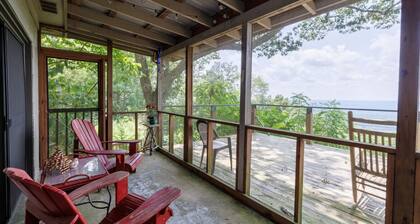 Mountain & Sunset Views | Walk to Downtown Mentone