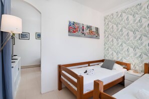 2 bedrooms, Internet, bed sheets