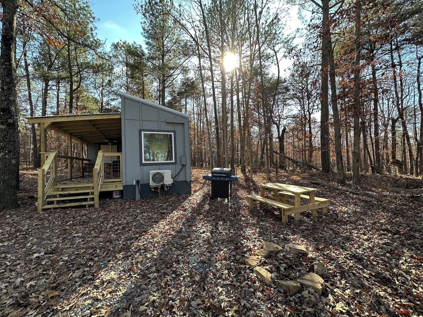 Pet Friendly Glamping - KOA Tiny Home