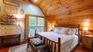 2 soveværelser, skrivebord, gratis Wi-Fi, sengetøj