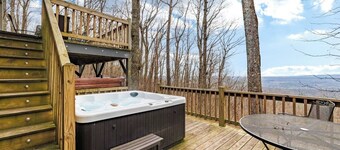 Serene Getaway | Hot Tub & Mountain Views