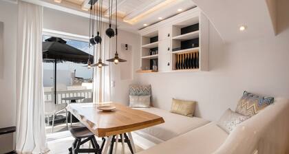 Appartement 'Narcissus Luxury Suites - Dionysus' avec terrasse privée, Wi-Fi et climatisation