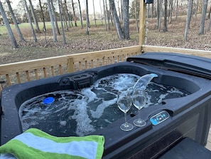 Bain à remous extérieur