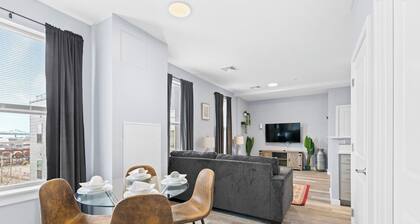 Modern 1BR Near Encore Boston 5834