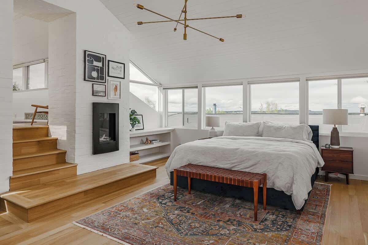 3 bedrooms, iron/ironing board, travel crib, WiFi